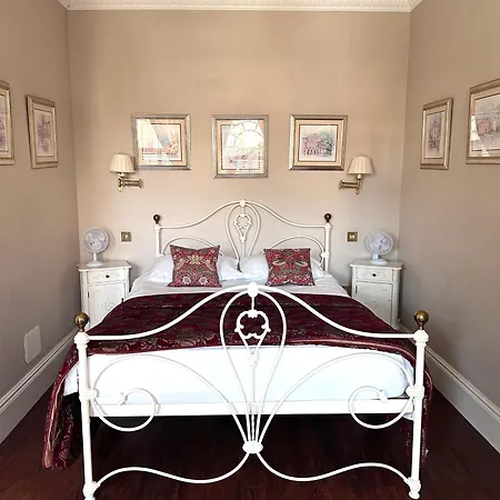 Balham Lodge-3