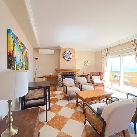 Gibraltar Views Guest House-3