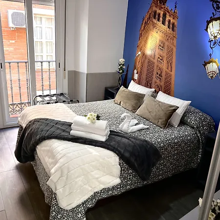Hostal Paco'S-3