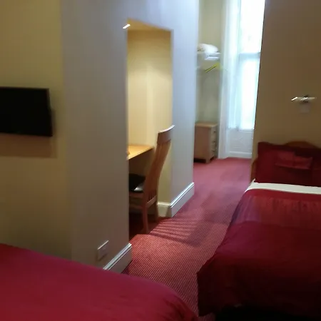 Parkway Guesthouse-2