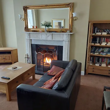 Parkway Guesthouse-3