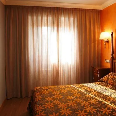 Hostal Victoria I-3