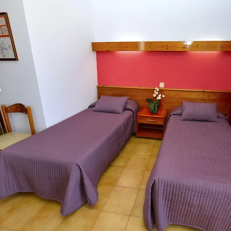 Hostal Magnolia-3