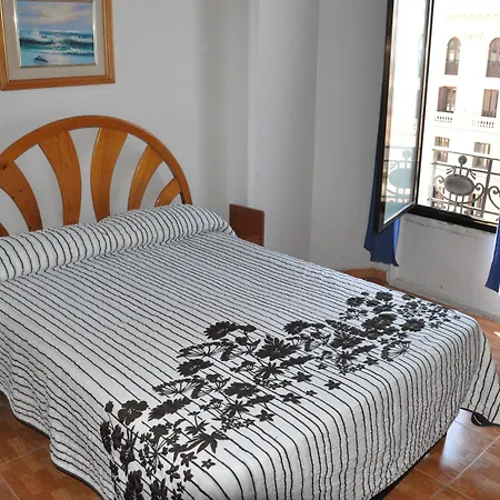 Hostal Miami-3
