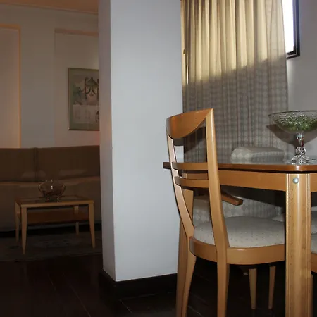 Albergaria Da Se Hostel & Lodge-3