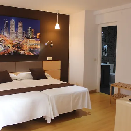 Hostal Falfes-3