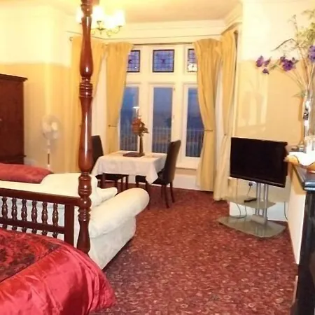 Britten House-2