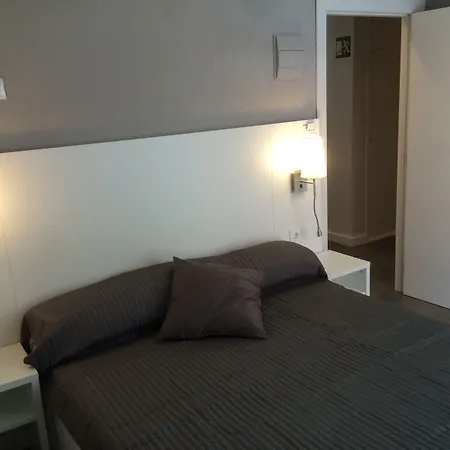 Benidorm Blue Beach Hostel-2