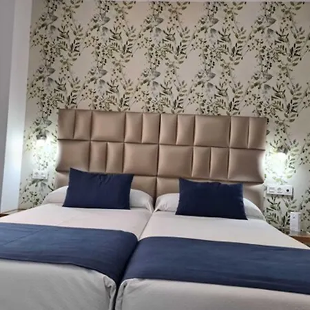 Bajondillo Beach Cozy Inns (Adults Only)-3