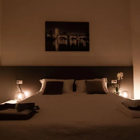 Suite Dreams In Verona-3