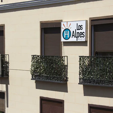 Hostal Los Alpes-2