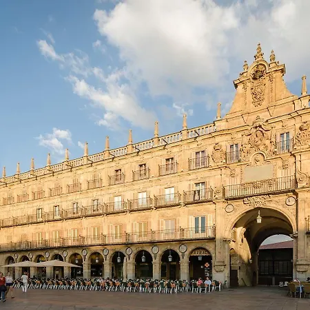 Salamanca Luxury Plaza-3