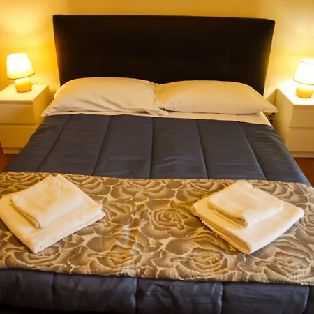 Florence Rooms Novella-2