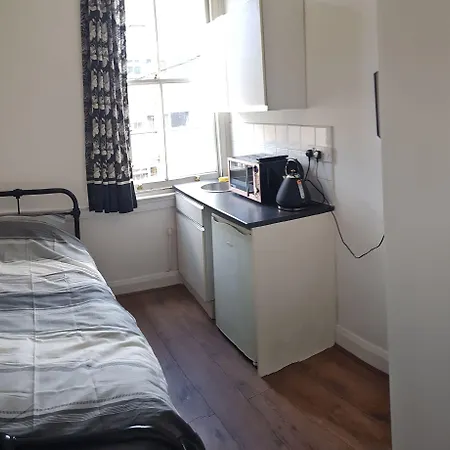 The Greenwich Pensioner Guesthouse-2