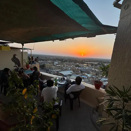 Hotel Mirage-2