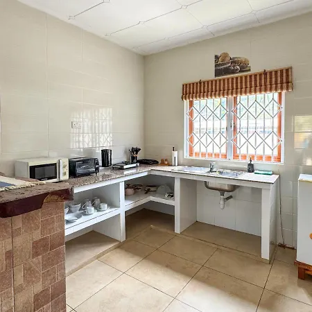 Coral Apartments-3