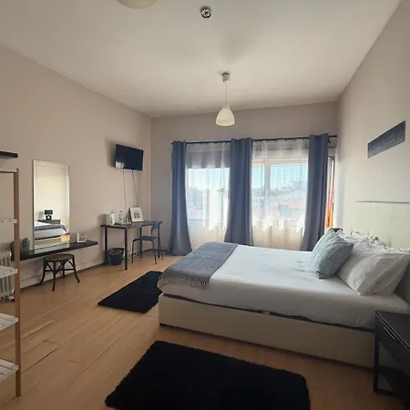Oporto Trindade Residence-2