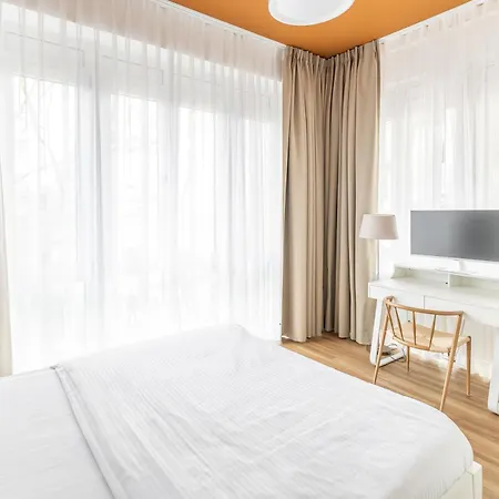 Midi Inn Parkhotel Mitte-3
