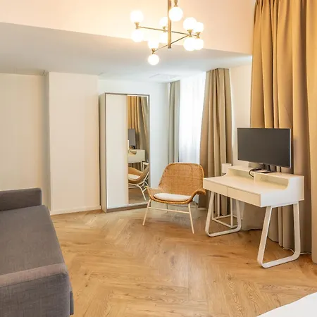 Midi Inn Parkhotel Mitte-2