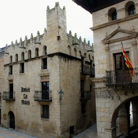 Fonda la Plaza-2