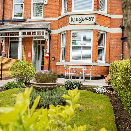 Kingsway Guesthouse - A Selection Of Single, Double And Family Rooms In A Central Location-3