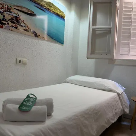 Hostal Ibiza-2