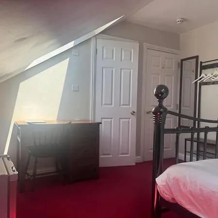 Norfolk Guest House-3