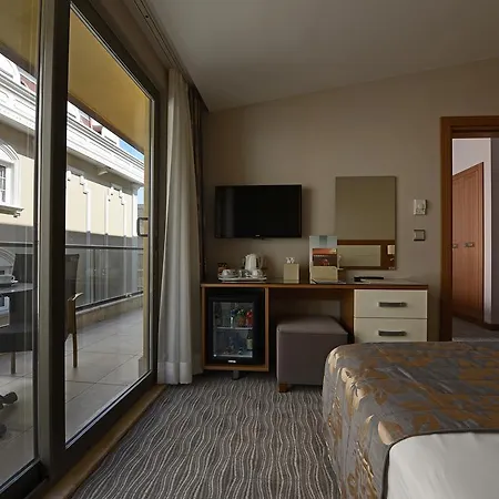 Yasmak Comfort Hotel-2