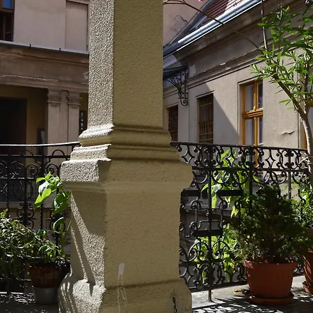 Synagogue Central Guest House-3