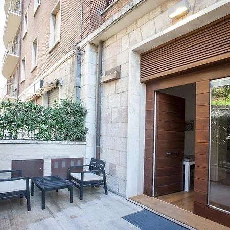 Gallery House-2