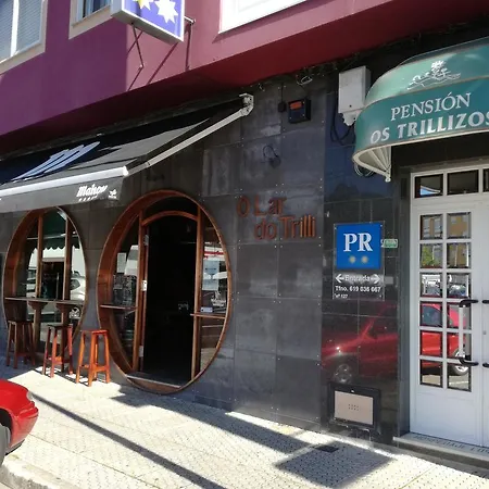 Pensión Los Trillizos-3