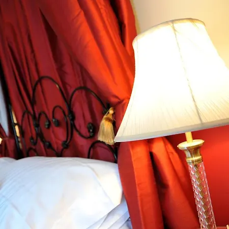 Feversham Lodge Guest House-2