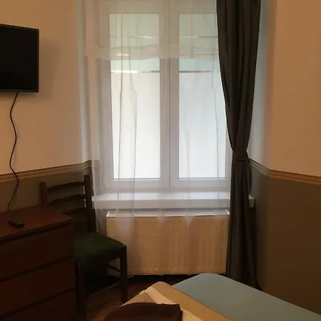 Elvis Guesthouse-3