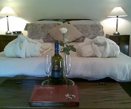 Stafford House Guest House-3