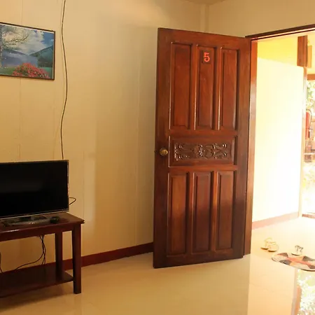 Sheena'S Pension House-3