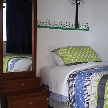 La Casa De Huespedes-2