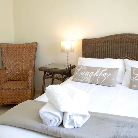 Mandalay Guest House Plettenberg Bay-3