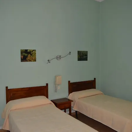 Hostal Pereda-2