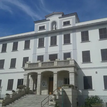 Ostello Villa Monte Mario-2