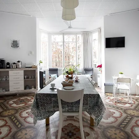 Hostal Eixample-2