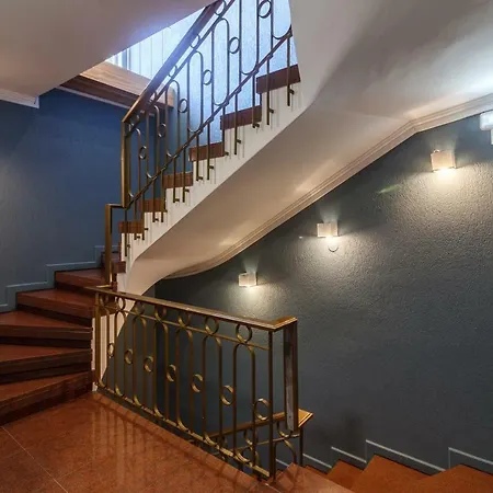Lindo Vale Guest House-2