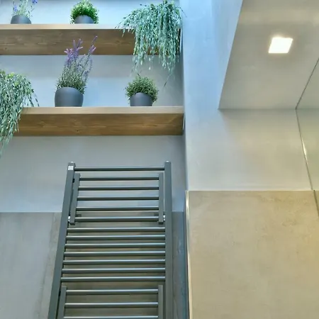 Amnis Suites-3