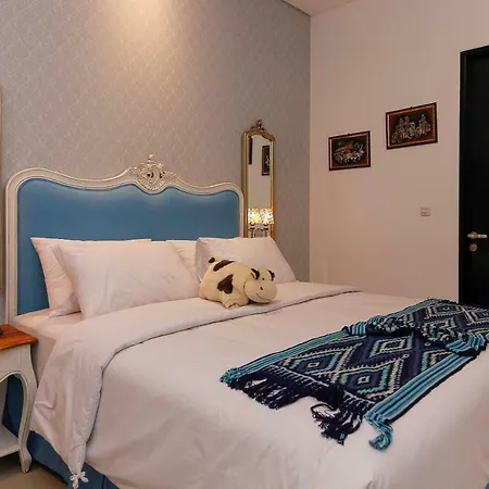 M Home-3