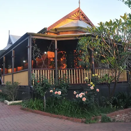 Guildford River Retreat-2