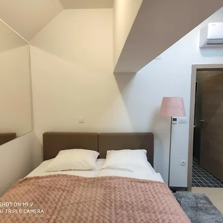 Aparthotel Cross Street 4-2