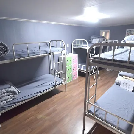 Kimchee Hongdae Guesthouse-2