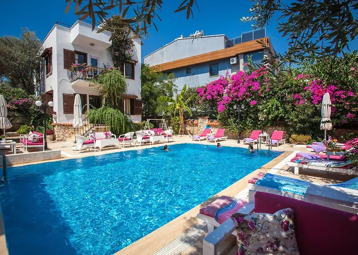 Papermoon Hotel & Apartments