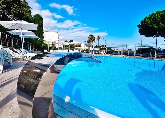 Golf hotels Napoleon