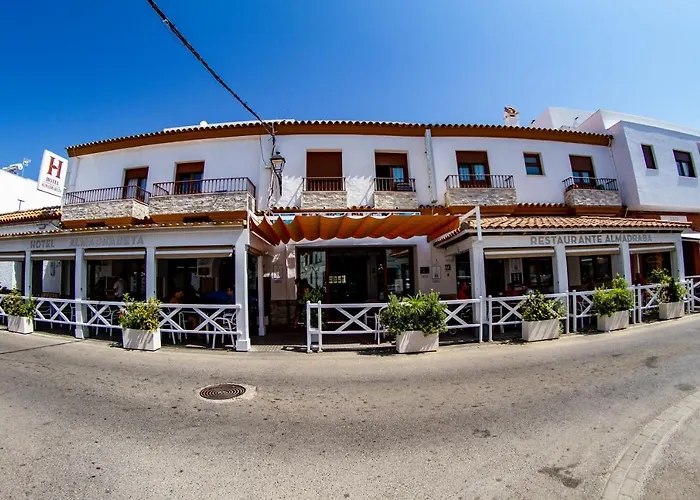 Hotel barato: Hotel Almadraba