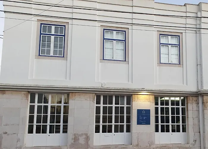 Hotel perto da faculdade: Estação Real